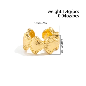 Detaillierte Größentabelle für goldene C-Ohrringe mit 1cm Durchmesser und Gewichtsangabe