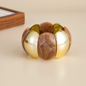 Maillard brown marble resin and gold metal link chunky elastic stretch bracelet