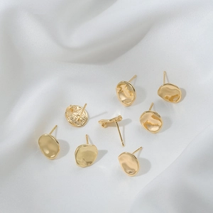 Puces d'oreilles feuille de lotus plaqué or 14K avec boucles pour création bijoux