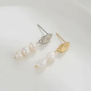 Pendientes de grano de café bañados en oro de 14K con perlas barrocas naturales en set