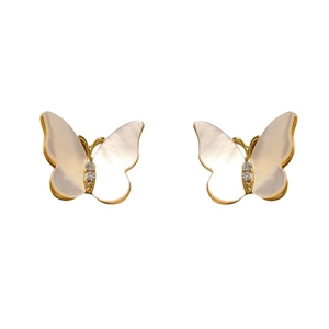Élégantes boucles d'oreilles papillon dorées avec nacre blanche et accents de cristal