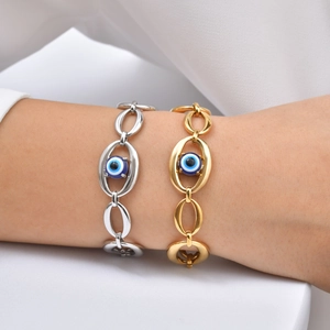 Modernes Edelstahl-Armband mit ovalen Gliedern und blauem Evil-Eye-Element in Gold und Silber