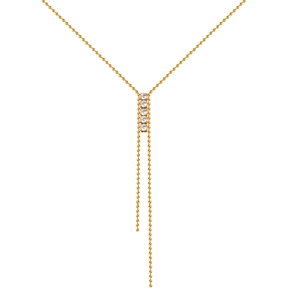 Elegante collana a Y in acciaio placcato oro con nappe di zirconi su sfondo bianco