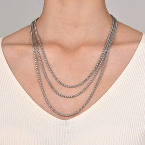 Collar de tres capas de acero inoxidable plateado con cadena trenzada multicapa