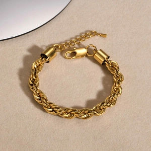 18K gold plated 8mm rope chain bracelet with lobster clasp and adjustable extension