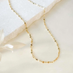 Sparkling gold titanium steel lip chain necklace with minimalist textured flat links