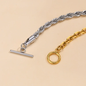 Tweekleurige kettingen met OT-sluiting, zilveren koordketting en gouden schakelketting