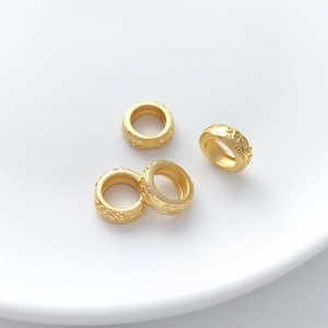 Golden vintage engraved flower beads for jewelry making with traditional cloud patterns