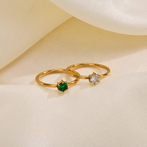 Ensemble de bagues dorées en acier inoxydable avec zircons verts et transparents