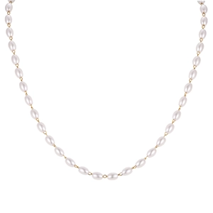 Elegante collar de perlas de estilo francés con cierres dorados sobre fondo blanco