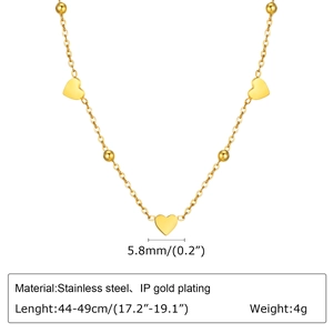 Spécifications détaillées du collier cœur en acier doré avec info longueur et poids