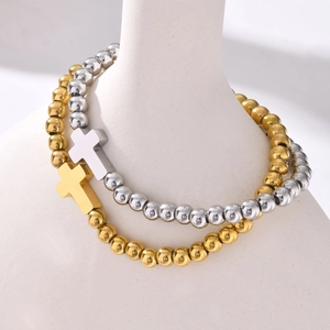 Bracelet de Perles en Laiton Plaqué Or 18K pour Femme Avec Pendentif Croix Bijoux Minimalistes en Métal Poli