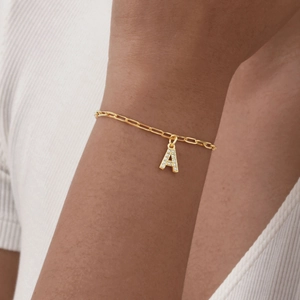 Verguld Roestvrij Staal Paperclip Ketting Armband Met Koper Zirkonia Letter Hanger Voor Vrouwen Sieraden