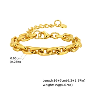 Detail of golden stainless steel chain bracelet with lobster clasp and extension