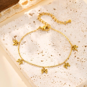 Eleganteres goldenes Schleifenarmband aus Edelstahl mit verstellbarer Ankerkette