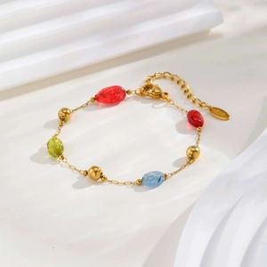 Elegante collana a Y placcata oro 18K con pietre naturali colorate e pendente inciso K18
