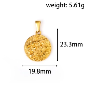 Detail showing dimensions and 5.61g weight of the gold lion relief pendant necklace