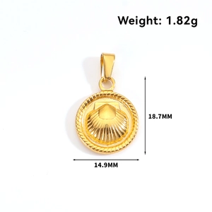 Detailed view of golden seashell pendant with measurements 14.9mm width and 1.82g weight