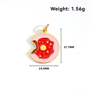 Macro detail of a pink donut pendant with dimensions 17.7mm by 14.5mm for DIY jewelry