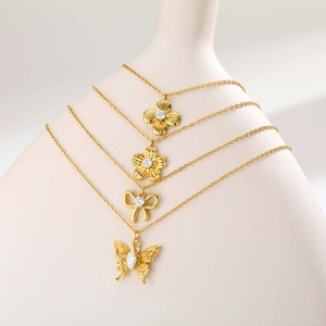 Juego de Joyas de Acero Inoxidable con Flores Mariposas y Lazos Pendientes Collar Anillo Chapado en Oro Joyería de Strass Mujer