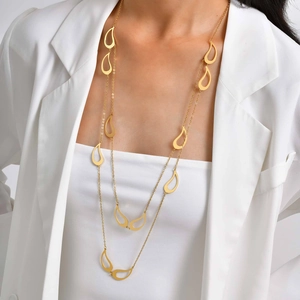 Sautoir doré double couche pour femme avec pendentifs évidés en forme de goutte