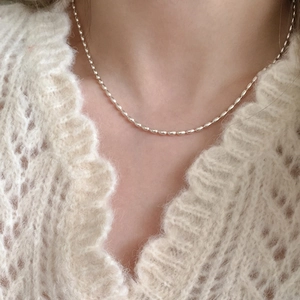 French Minimalist Silver Plated Rice Bead Necklace For Women Elegant Adjustable Olive Bead Choker Collarbone Chain Jewelry