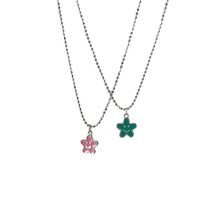 Collane a stella in smalto rosa e verde con sorrisi su catene a sfere argentate