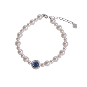Elegant pearl bracelet with blue aquamarine gemstone and S925 sterling silver clasp