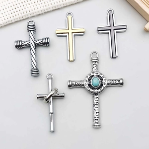 Ciondoli a Croce in Lega Vintage Design Misti Ciondoli Crocefisso in Lega di Zinco per Collana Fai-da-te Bracciale Accessori per Gioielli