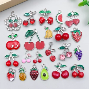 Ciondoli a Forma di Frutta in Lega di Zinco per Creazione Gioielli Fai-da-te Ciondoli in Smalto Misti Ciliegia Fragola Banana per Bracciali Collane