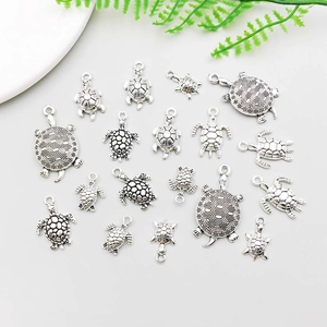 Set of 16 antique silver sea turtle charms in various sizes for DIY jewelry making