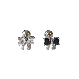 Eleganti orecchini a fiocco con pietre di zircone bianche e nere in finitura argento
