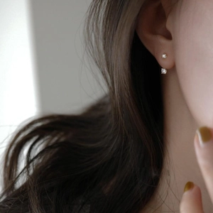 Pendientes de Botón de Cobre con Circonia Minimalistas Con Poste de Plata de Ley 925 Uso de Dos Maneras Joyería para Mujer