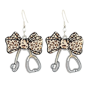 Boucles d'oreilles stéthoscope à nœud léopard au design médical créatif et crochets
