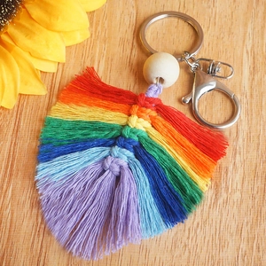 Porte-clés à Gland Arc-en-ciel Tissé à la Main Avec Perle en Bois Bijou de Sac Bohème Feuille Plume pour Femme
