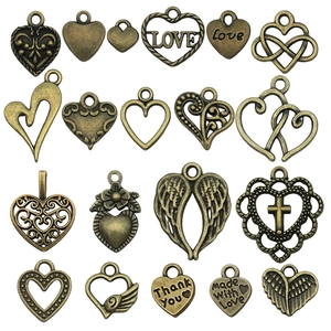 20 ciondoli vintage in bronzo a forma di cuore e ala per gioielli fai-da-te e collane