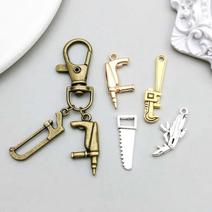 Ensemble de pendentifs outils en alliage avec fermoir homard pour colliers