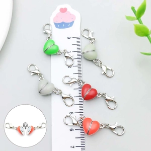 Chiusure magnetiche a cuore luminose in colori assortiti per gioielli fai-da-te e collane