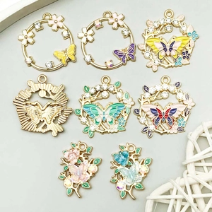 Enamel Zinc Alloy Butterfly Floral Wreath Pendants Rhinestone Inlaid DIY Bracelet Necklace Accessories Sweet Pastoral Jewelry Charms