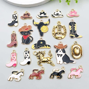 Breloques Cowboy Western Alliage de Zinc Émail Bottes de Cowboy Chapeau Cheval Tête de Taureau Pendentifs Pour Bijoux DIY