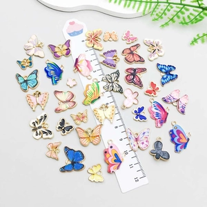 Pendentifs papillons colorés en alliage avec motifs émaillés pour création de bijoux DIY