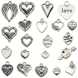 Assortiment de breloques cœur et ailes en argent antique pour bijoux DIY