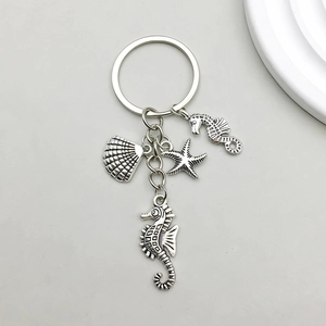 Vintage Antique Silver Ocean Theme Keychain Zinc Alloy Seahorse Starfish Shell Charms Key Ring For Men Women Accessories Gift