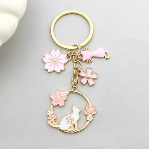 Porte-clés Chat Cerisier en Émail Rose Kawaii Alliage de Zinc Plaqué Or Pendentif de Sac pour Femmes Filles Cadeau
