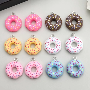 Hars Donut Charmes Schattige Simulatie Voedsel Hangers Met Metalen Ring Voor DIY Sieraden Maken Oorbellen Kettingen Sleutelhangers Accessoires