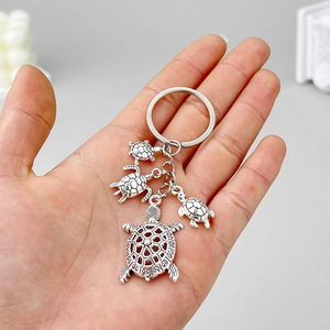 Porte-clés tortue marine en alliage argenté vintage avec motifs de carapace détaillés