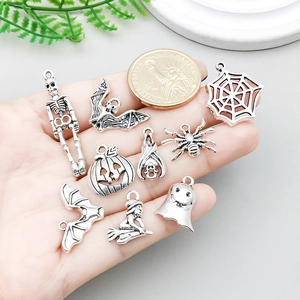 Antiek zilveren Halloween-bedeltjes van legering met spin en heks voor DIY-sieraden