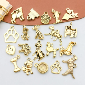 Lot de breloques chien en alliage d'or antique avec os et pattes pour bijoux personnalisés