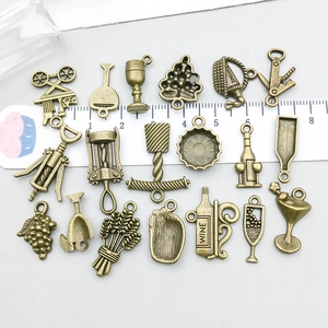 Lot de 18 breloques vintage en alliage thème vin pour bijoux DIY et colliers artisanaux