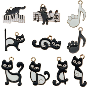 Set mit 10 Emaille-Anhängern Katzen und Musiknoten für DIY-Schmuck in Schwarz und Weiß